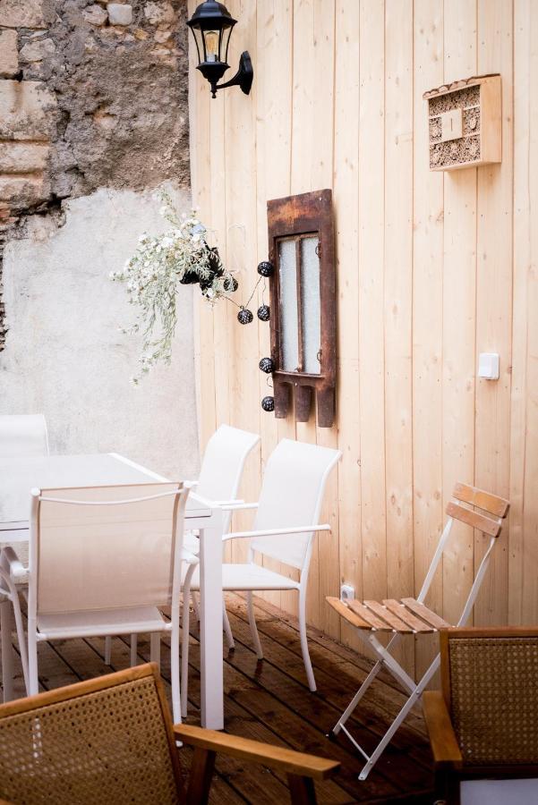 Maison Martel Nimes Centre Climatise Εξωτερικό φωτογραφία