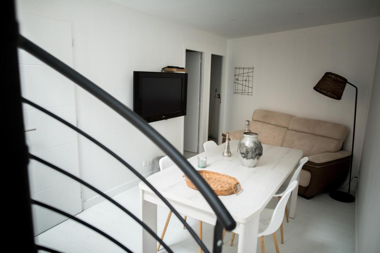 Maison Martel Nimes Centre Climatise Εξωτερικό φωτογραφία